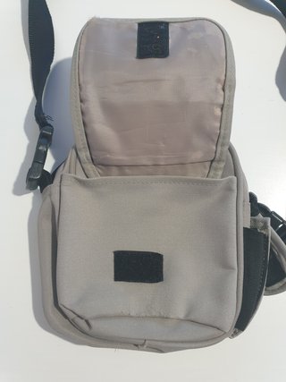 Bolso bandolera hombre gris 18x15cm