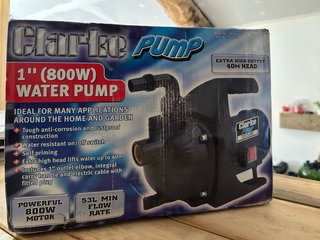 Bomba de agua Clarke 800W