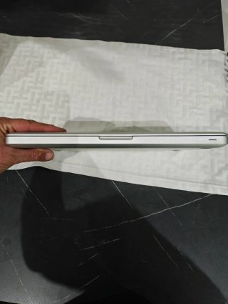 Apple MacBook 1278 Argento