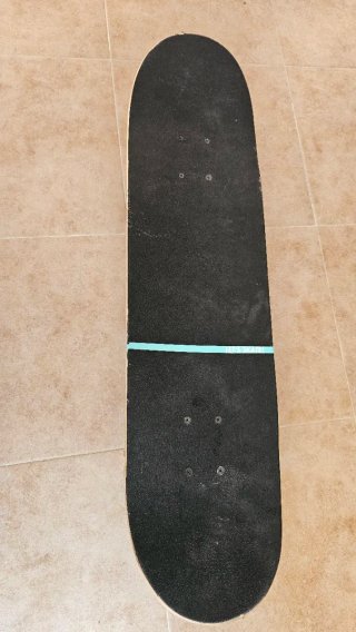 Tabla de Skate Nueva con Diseño de Tiburón