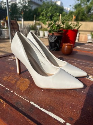 Zapatos de tacón blancos Andarina