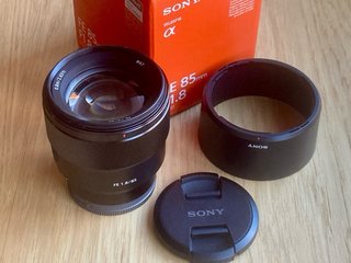 Sony FE 85mm 1.8