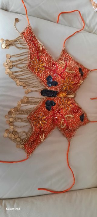 Traje danza del vientre naranja y dorado