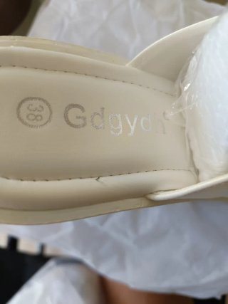 Zuecos Gdgydh talla 38