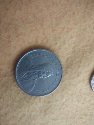 Lote de monedas variadas
