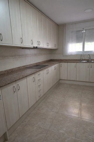 Venta de casa familiar muy bonita y cómoda