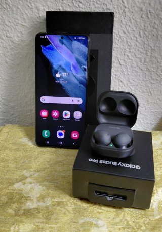 Samsung Galaxy s21 plus