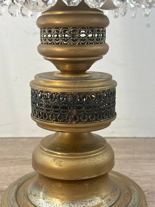 LÁMPARA VINTAGE CON CRISTALES