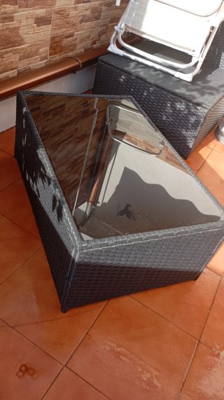 Tavolo basso da giardino in rattan e vetro NON SPEDIZIONE