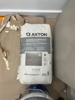 Mortero Autonivelante Axton Interior 25kg