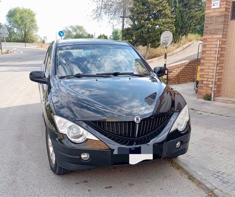 SsangYong Actyon | 65117 km | 2010 - foto 1