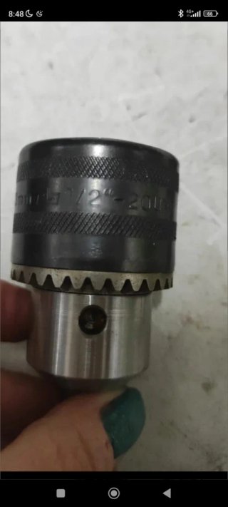 Portabrocas nuevo con adaptador SDS Plus