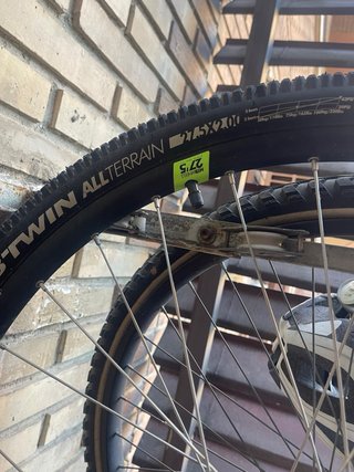 Bicicleta B-TWIN 27.5 pulgadas