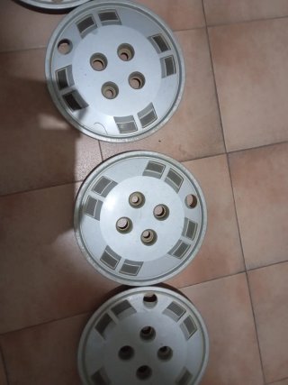 Tapacubos Renault Super 5 (4 unidades)