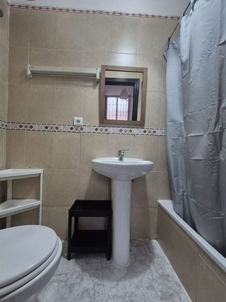 Estudio en alquiler en La Goleta - San Felipe Neri en Málaga