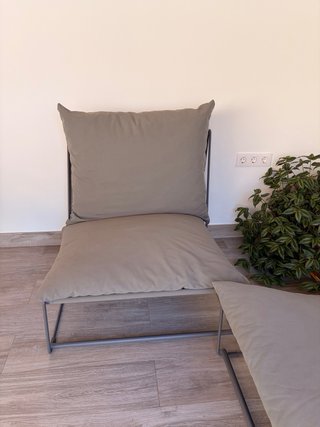 Sofá modular 2+1 plazas SKLUM modelo Amaro gris