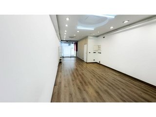 Local comercial en alquiler en Centre en Badalona