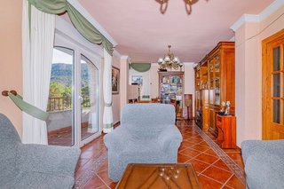 Chalet en venta en Zubia (La)