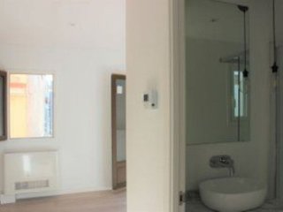 Piso en venta en El Raval en Barcelona