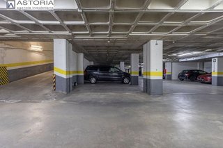 Garaje en venta en Pajaritos - Plaza de Toros en Granada