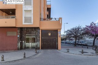 Garaje en venta en Pajaritos - Plaza de Toros en Granada
