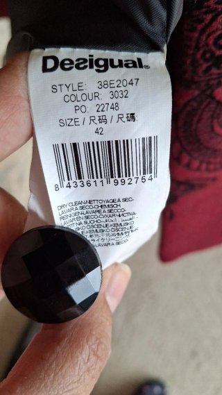 Abrigo Desigual Talla 42 Entallado