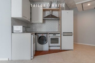 Local comercial en venta en Numancia en Madrid