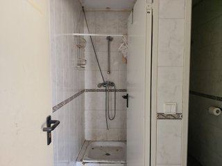 Nave industrial en venta en Velilla de San Antonio