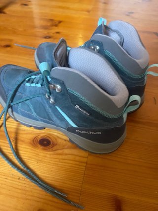 Botas de montaña Quechua impermeables
