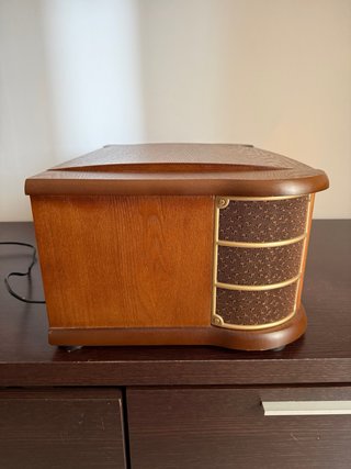 Sistema stereo Audiola radio, USB, CD, cassetta