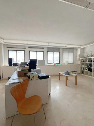 Oficina en venta en Centro en Almería