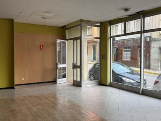 Local comercial en venta en Boiro