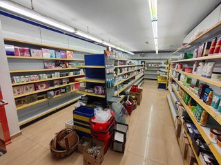 Local comercial en venta en Castrillón