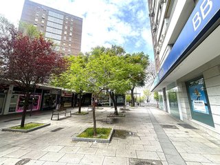 Local comercial en venta en Fontarrón en Madrid