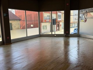 Local comercial en venta en Boiro