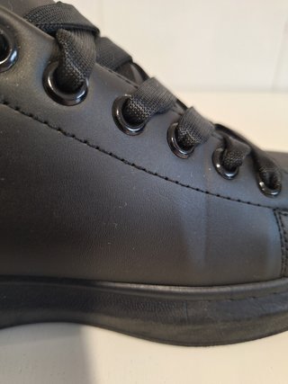 Zapatillas negras deportivas hombre T-42