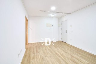 Oficina en venta en Benetússer