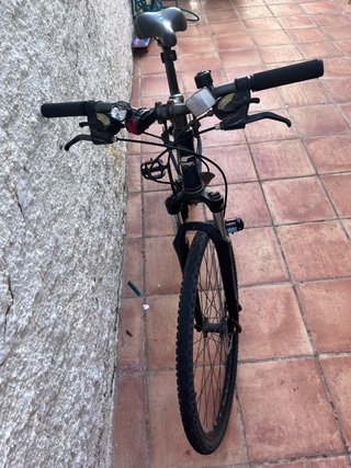 Bicicleta Híbrida Carrera 700c Aluminio