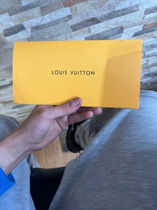 Zapatos Louis Vuitton Negros y Blancos