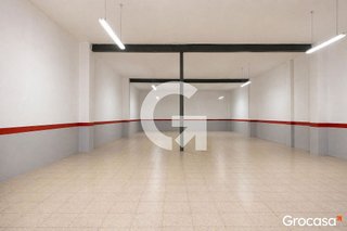 Local comercial en venta en Passeig Maragall - Zona Estació en Gavà