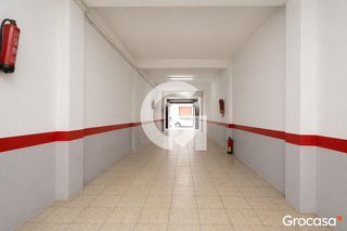 Local comercial en venta en Passeig Maragall - Zona Estació en Gavà