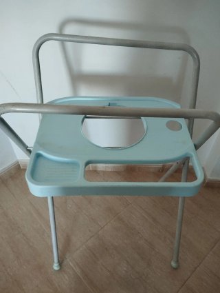 Bañera para bebé con soporte