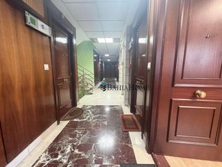 Oficina en venta en Centro - Ayuntamiento en Santander