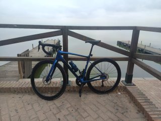 Bicicleta Giant Defy Azul