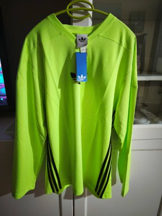 Camiseta Adidas verde neón
