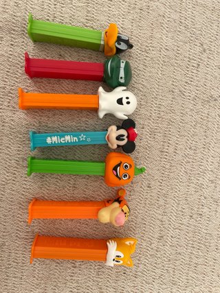 Dispensador Pastillas Pez Colección Personajes