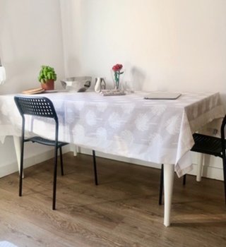 Mesa Ikea Rosentorp Blanca