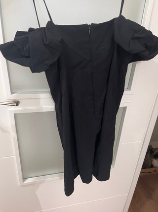 Vestido volante negro Stradivarius Talla L