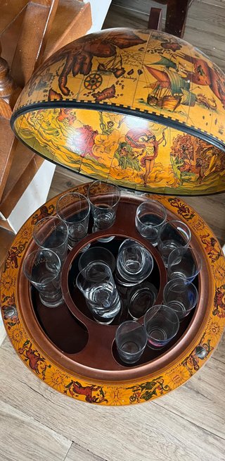 Mueble Bar Globo Terráqueo con Ruedas