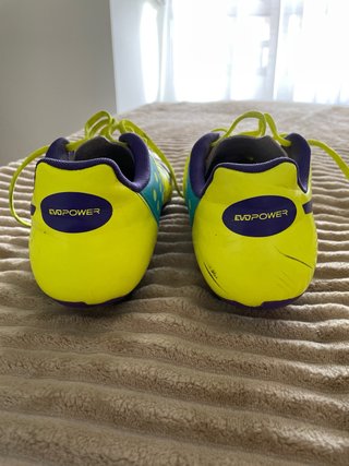 Botas fútbol aluminio Puma Talla 43